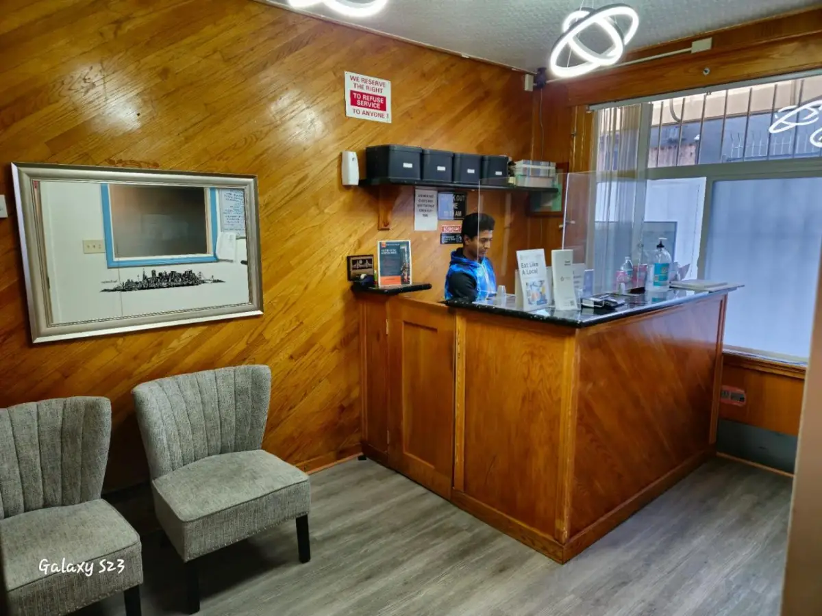 European Hostel 8